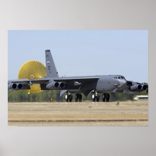 B-52ストラトフォレスはドラッグシュートを展開 ポスター (正面)