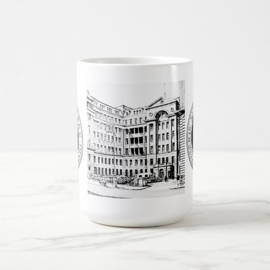 B/Wのエッチング及びバッジが付いているミドルセックスの病院のマグ コーヒーマグカップ (中央)