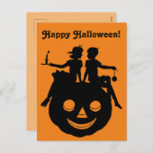 B/Wハロウィーンシルエットボーイガール座ってカボチャ シーズンポストカード (正面/裏面)