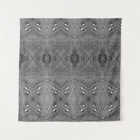 B&Wレインオングリーンリーフイカット  タペストリー (正面)