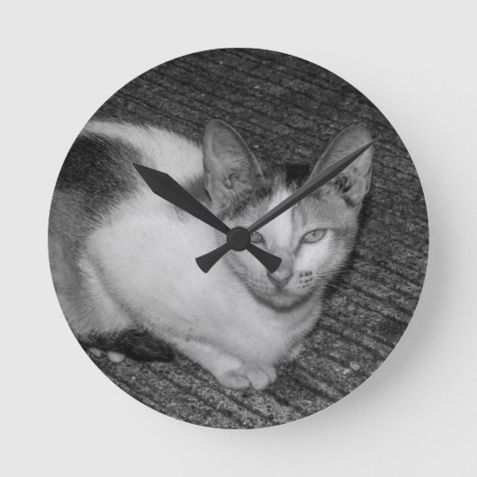 B&W - 猫 03 ラウンド壁時計 (正面)