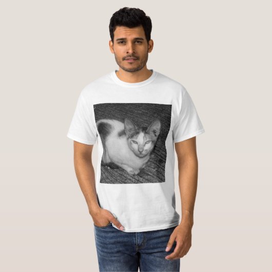 B&W - 猫 03 Tシャツ (正面フル)