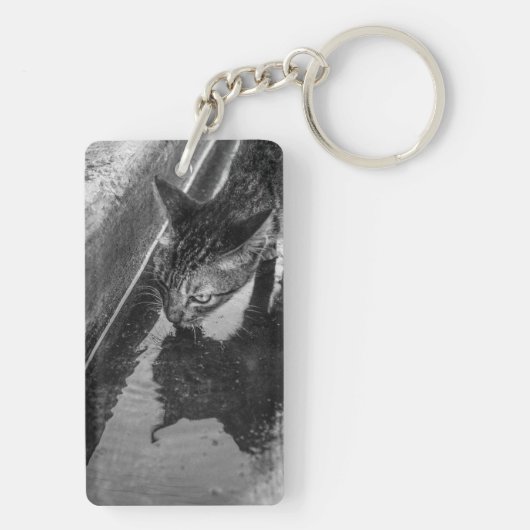 B&W - Cat Drink キーホルダー (裏面)