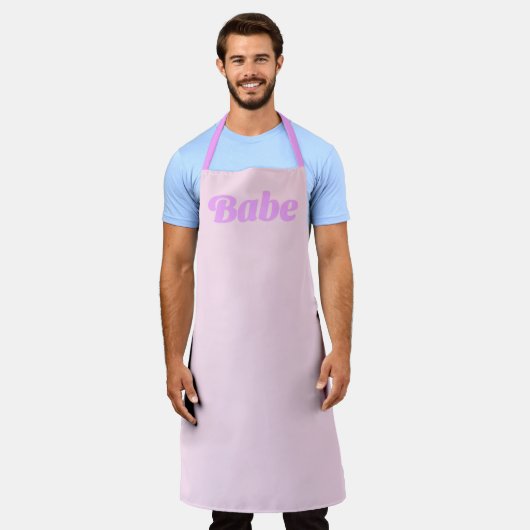 BABE Statement Apron – Cook Cute, Serve Confidence エプロン (着用した状態)