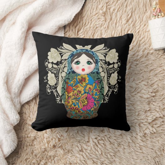 Babushkaのロシアのなネスティング人形、装飾用クッション クッション (ブランケット)