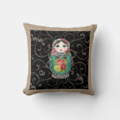 Babushkaのロシアのな人形のカラフルではっきりしたなばら色の花2 クッション (正面)