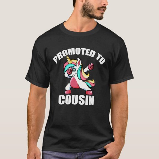 Baby Announcement Dabbing Unicorn   Promoted To Co Tシャツ (正面)