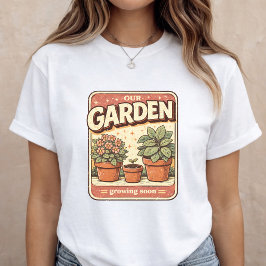 Baby Announcement Garden Pregnancy Reveal トライブレンドＴシャツ