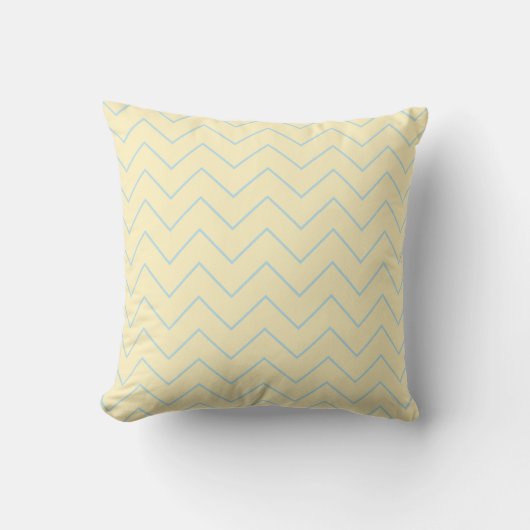 Baby Blue Chevron Buttercream Yellow Throw Pillow クッション (正面)