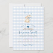 Baby Blue Gingham Bunny Baby Shower Invitation 招待状 (正面)
