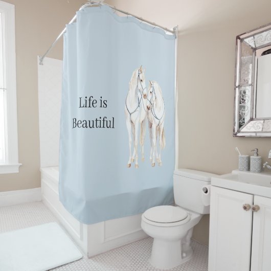Baby Blue White Horses シャワーカーテン (インサイチュ)