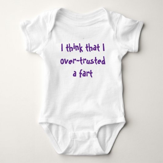 Baby bodysuit with a humorous message ベビーボディスーツ (正面)