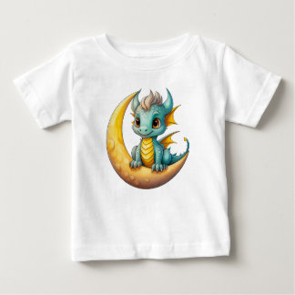 Baby Dragon on the Moon – Fantasy Design for Littl ベビーTシャツ