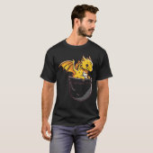Baby Dragon Pocket Cute Fantasy Mythical Men Women Tシャツ (正面フル)