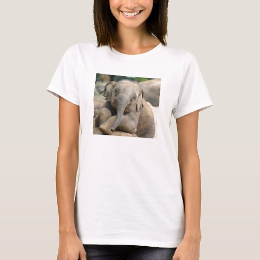 Baby elephant tシャツ (正面)