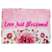 Baby Girlおめでとう愛が花開いた ラージペーパーバッグ (裏面)