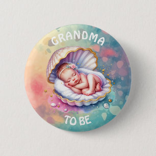 Baby Girl in a Seashell Baby Showerおばあちゃん 缶バッジ