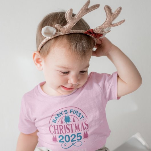 Baby Girl's First Christmas Pink ベビーTシャツ