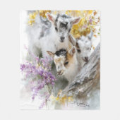Baby Goats in Autumn Foliage 4 フリースブランケット (正面)