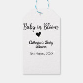 Baby in bloom baby shower simple black heart date ギフトタグ (裏面)