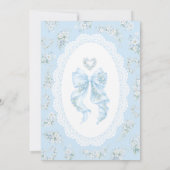 Baby in Bloom Blue Bow Floral Lace Baby Shower 招待状 (裏面)