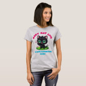 Baby Kat Lym In Cute Springtime Mode Tシャツ (正面フル)