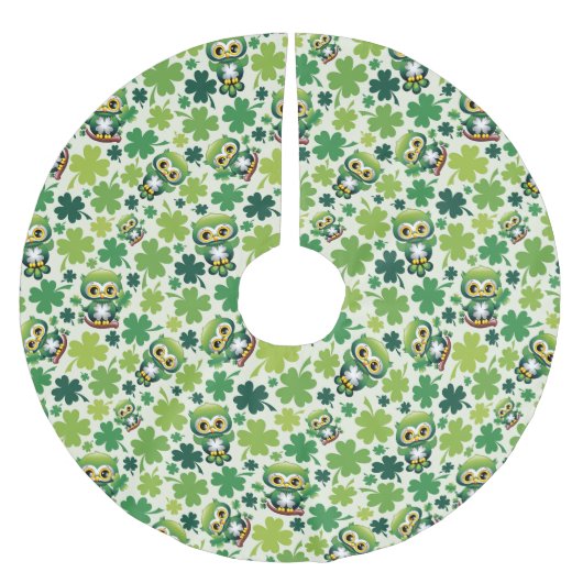 Baby Owl Cute St Patrick Cartoon ブラッシュドポリエステルツリースカート (正面)