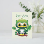 Baby Owl Cute St Patrick Cartoon ポストカード (スタンド正面)