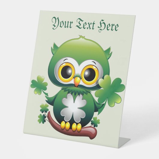 Baby Owl Cute St Patrick Cartoon 台座サイン (正面)