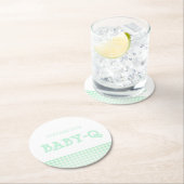 Baby-Q Mint Green Gingham Baby Shower ラウンドペーパーコースター (インサイチュ)