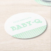 Baby-Q Mint Green Gingham Baby Shower ラウンドペーパーコースター (アングル)