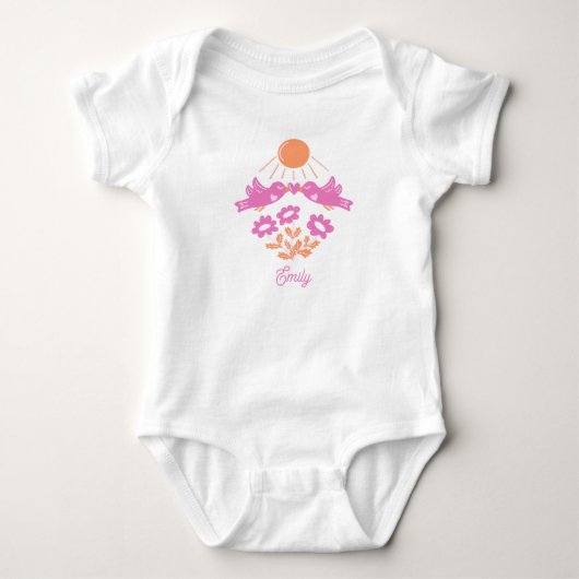 Baby’s First Spring Bodysuit – Pink Birds Daisy ベビーボディスーツ (正面)
