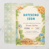 Baby Shower Cute Dinosaur Hatching Soon 招待状 (正面/裏面)
