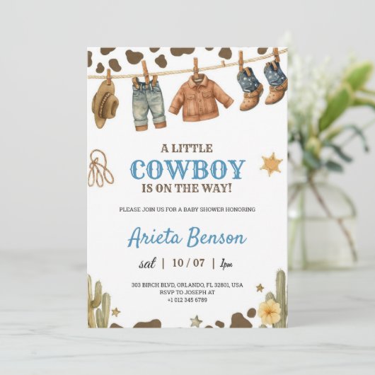 Baby shower invitation with a cowboy theme 招待状 (スタンド正面)