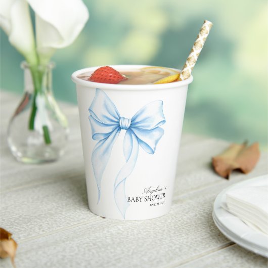 Baby shower paper cups with a delicate bow. 紙コップ (インサイチュ)