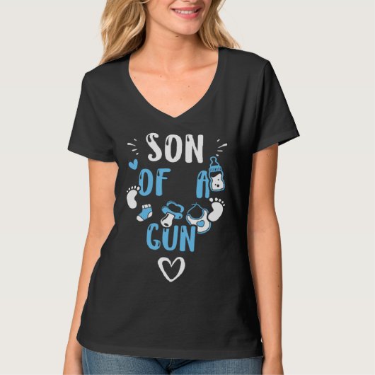 Baby Son of a Gun Baby Boy Sayings Tシャツ (正面)