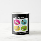 Babyboomerの花型女性歌手愛はマグに蹄鉄を打ちます コーヒーマグカップ (中央)