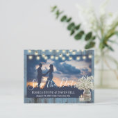 Baby's Breath Jar Dusty Blue Photo Save the Date 案内ポストカード (スタンド正面)