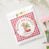Baby's Cherry First Red Gingham Birthday フェイバーバッグ (封をした状態)