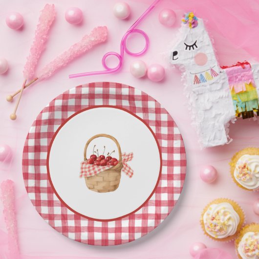 Baby's Cherry First Red Gingham Birthday ペーパープレート (パーティー)