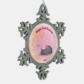 Baby's First Christmas Snowflake 2025 - Hippo スノーフレークピューターオーナメント (左)