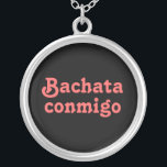 Bachata Conmigoのラテン系のサルサの踊りのネックレス シルバープレートネックレス<br><div class="desc">このラテン系のダンスの恋人のネックレスは、"スペイン語の私とのBachata"を意味するBachataのconmigo言います。  クラブで非常に人気があるになっているのは感覚的なラテン系のダンスです。 

カスタマイズボタンをクリックによってフォントのスタイルまたは背景色を変えることができます。 

 Alinaの鉛筆で他のラテン系の社交ダンスおよび他をダンスプロダクト、サルサの踊りを含んで、見つけて下さい。</div>