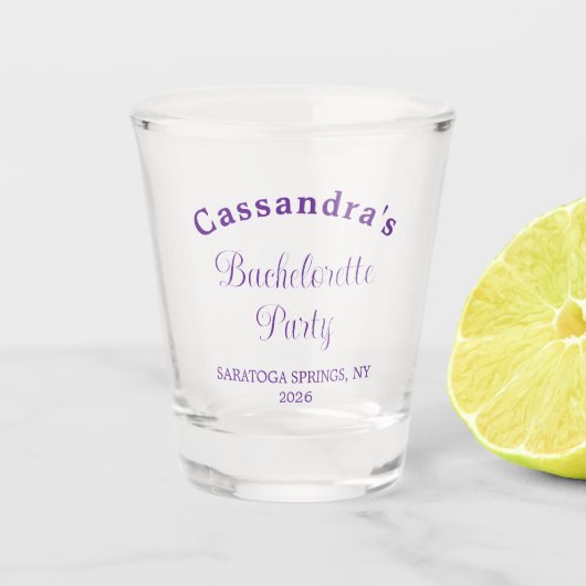 Bachelorette Party Retro Modern Purple Classy ショットグラス (正面)