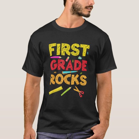 Back To School 1st Grade Rocks Student Teacher Tea Tシャツ (正面)