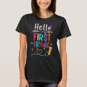 Back To School Hello First Grade First Day Boy Gir Tシャツ (正面)
