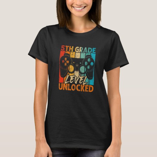 Back To School Retro 5th Grade Level Unlocked Vide Tシャツ (正面)