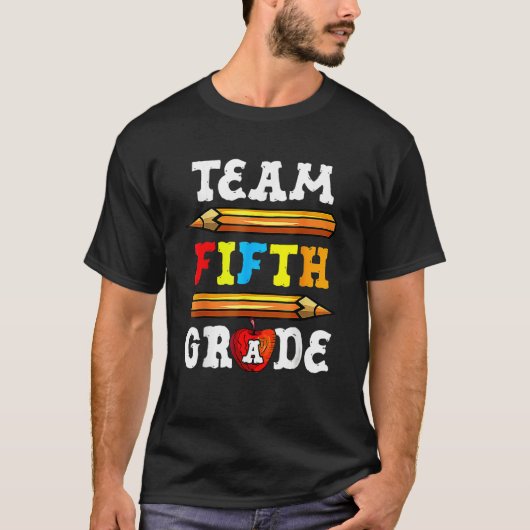 Back To School Team 5th Fifth Grade Pencil Student Tシャツ (正面)