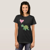 Backprint Valentine s day turtle heart love Tシャツ (正面フル)