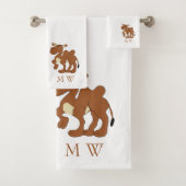Bactrian Camel Design Monogrammed バスタオルセット (インサイチュ)