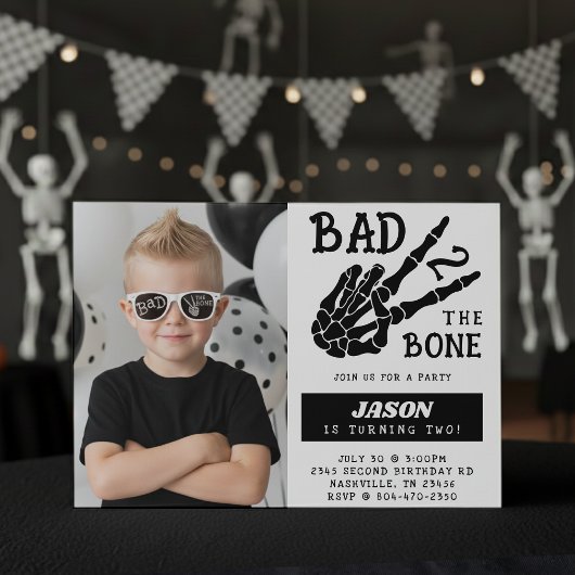 Bad 2 the Bone スケルトン 写真 2歳の誕生日パーティー 招待状